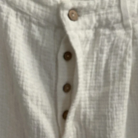 Free People Ivory Women's Bermuda Shorts - Picture 4 of 7